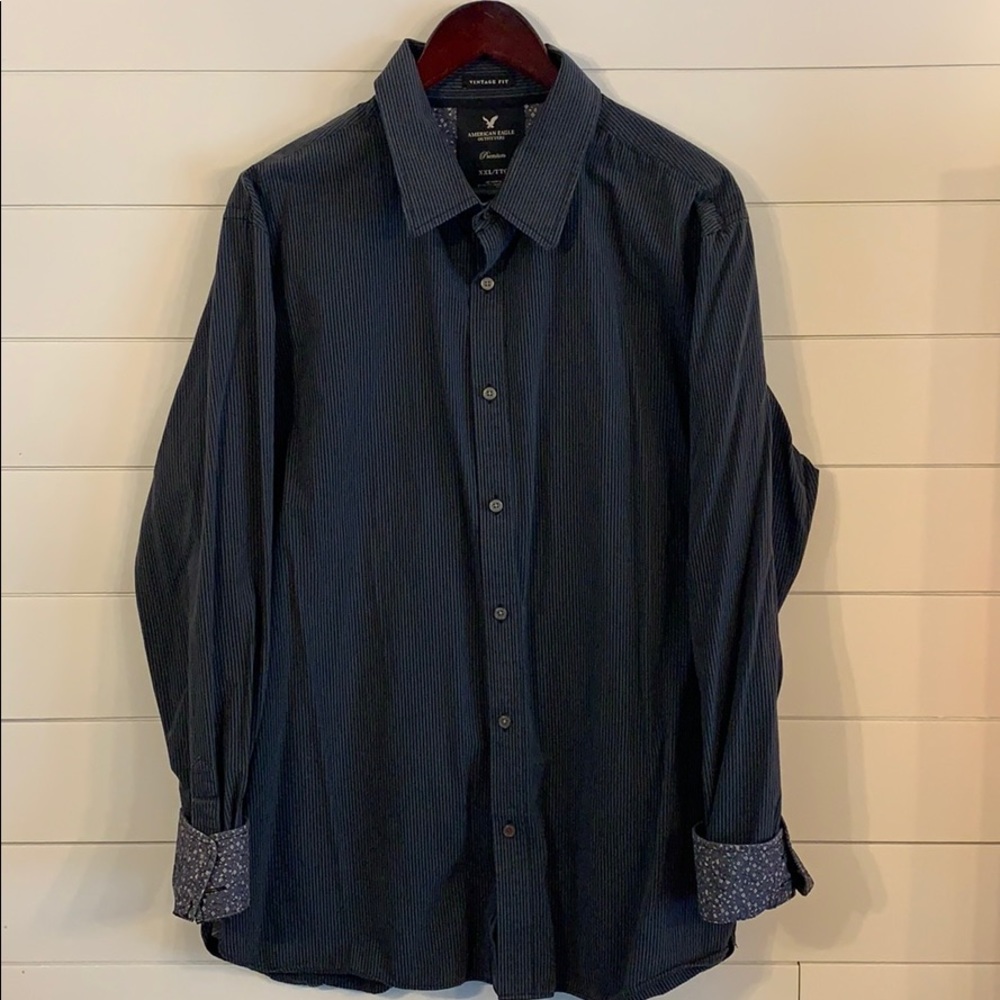 Men’s American Eagle Dress Shirt: Navy Blue Pin